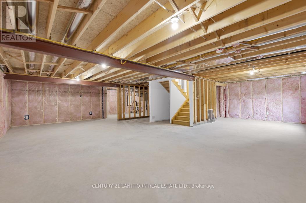 69 Seymour Street W Property Photo 37