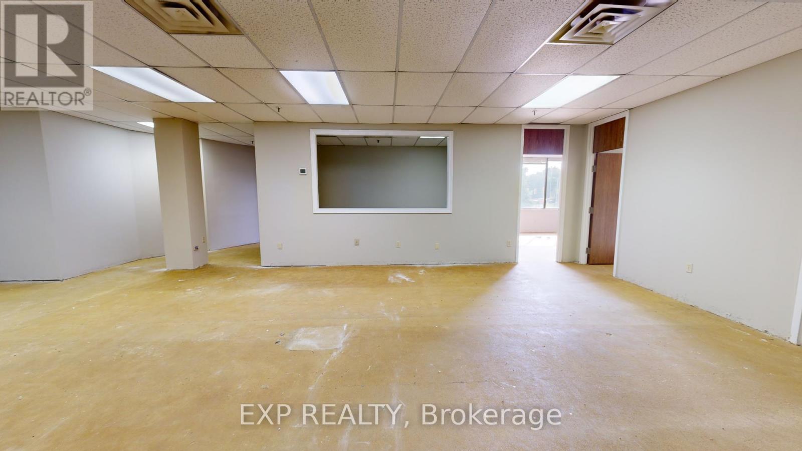 201 - 101 Cherryhill Boulevard Property Photo 7