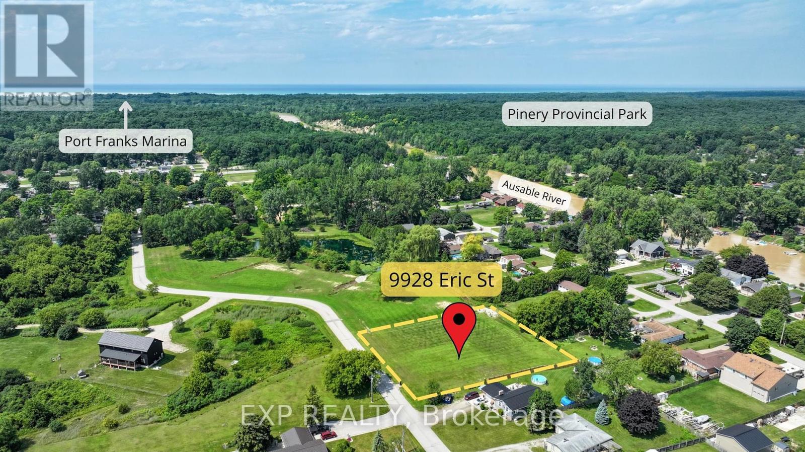 9928 Eric Street Property Photo 2