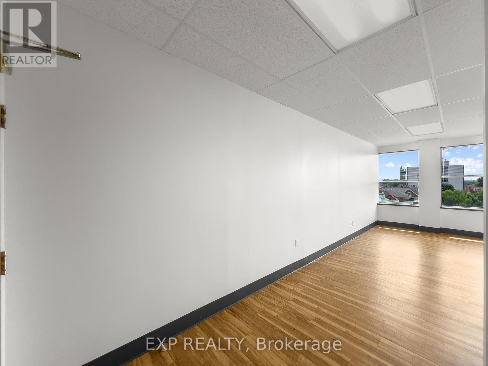 405 - 43 Church Street E Property Photo 7