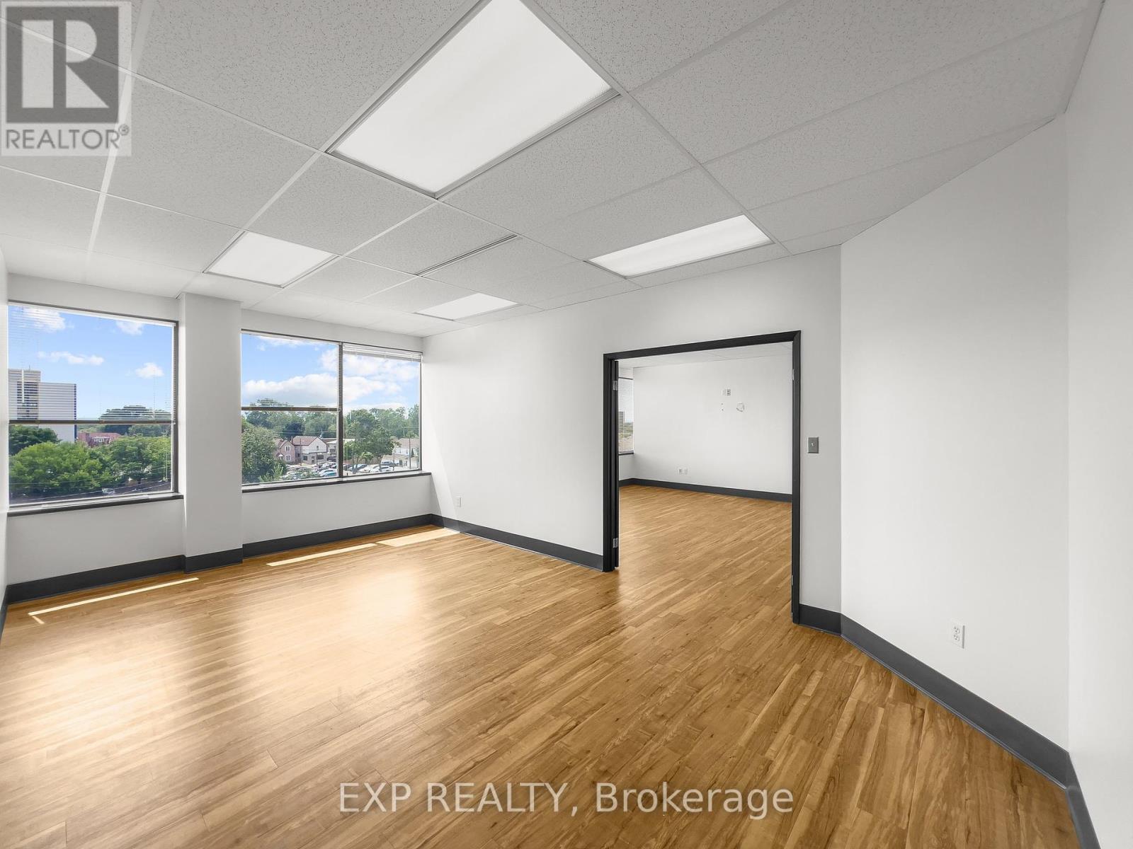 405 - 43 Church Street E Property Photo 10