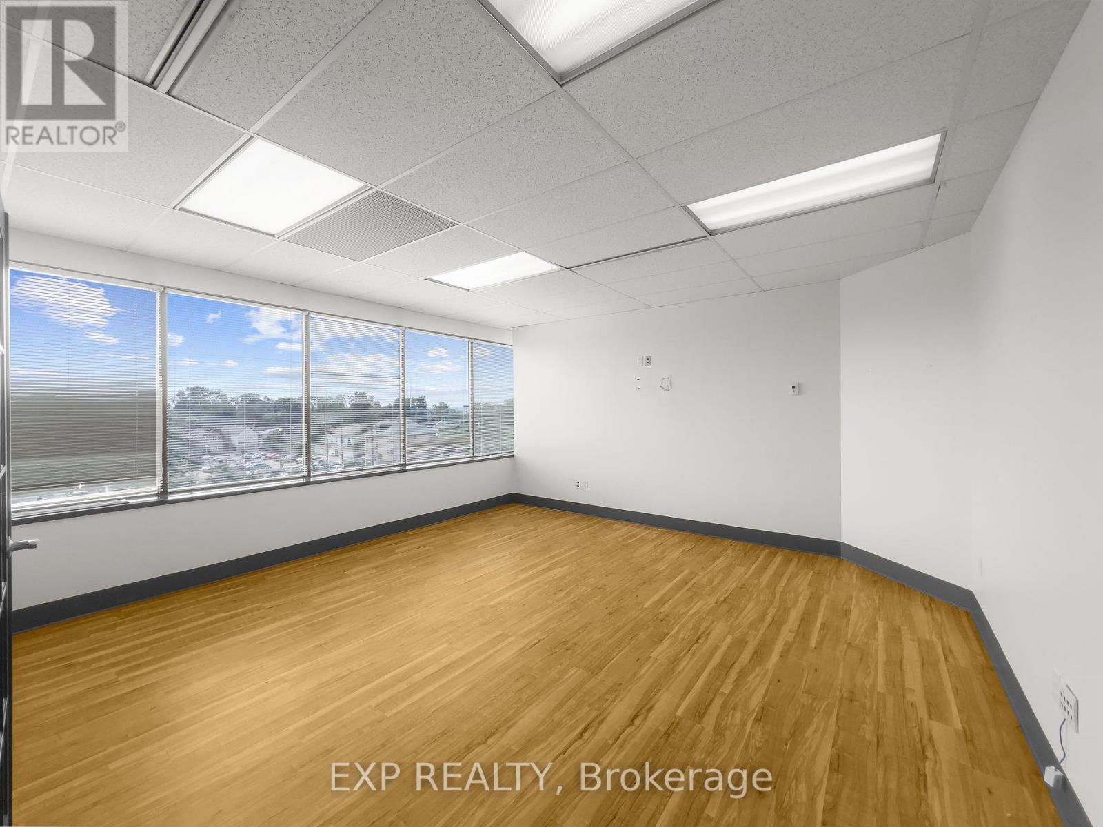 405 - 43 Church Street E Property Photo 17