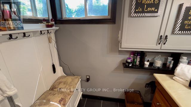295 Road 2 W Property Photo 20