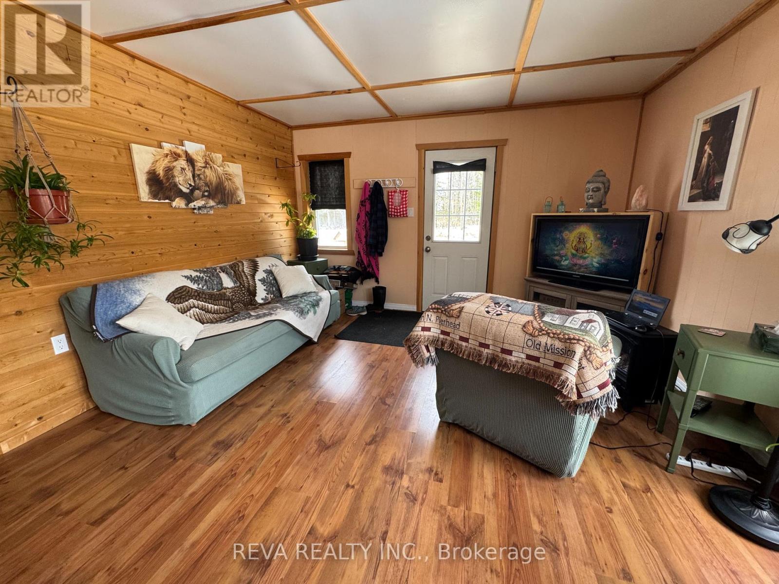 376 Kuno Road Property Photo 6