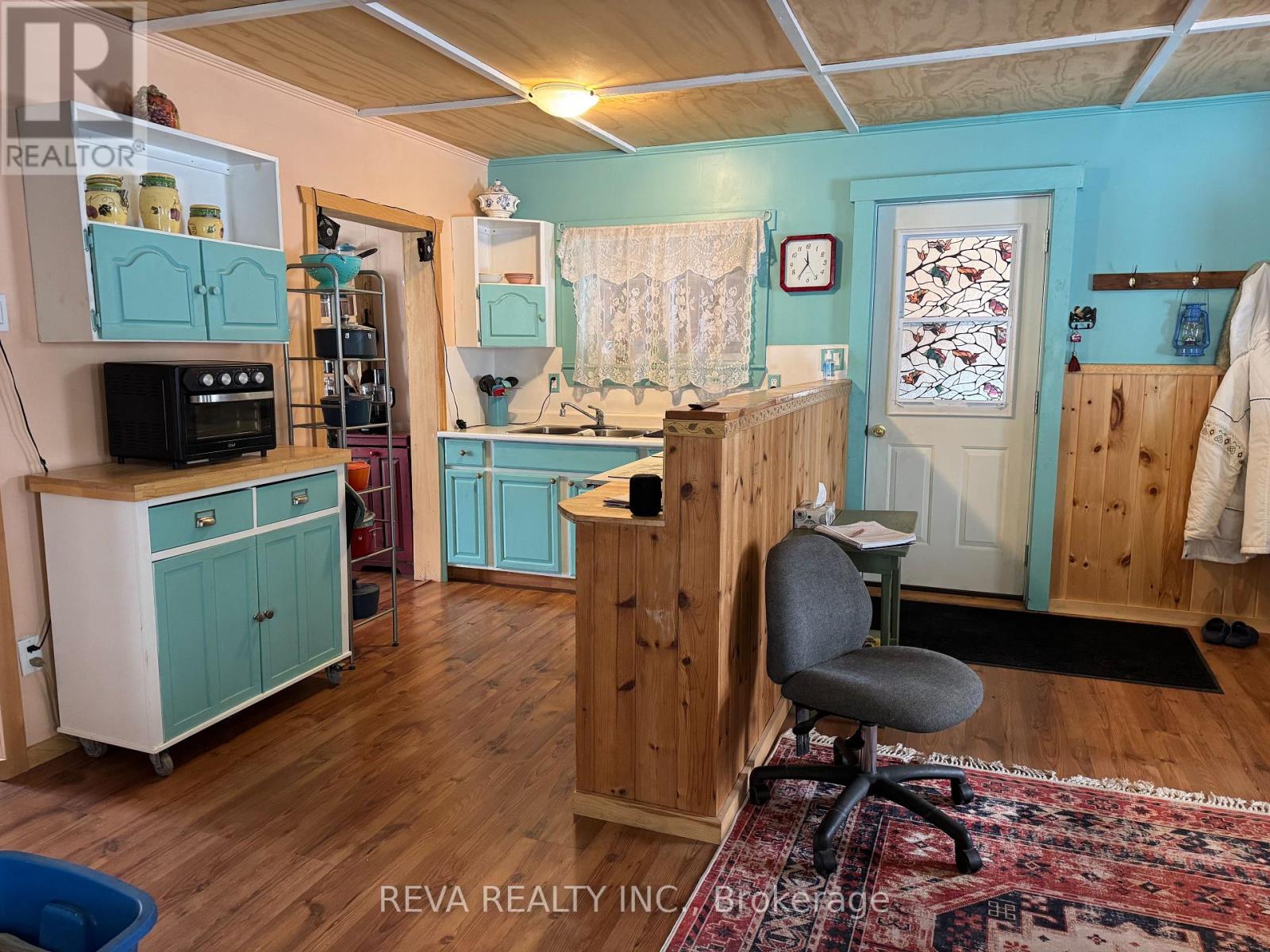 376 Kuno Road Property Photo 10
