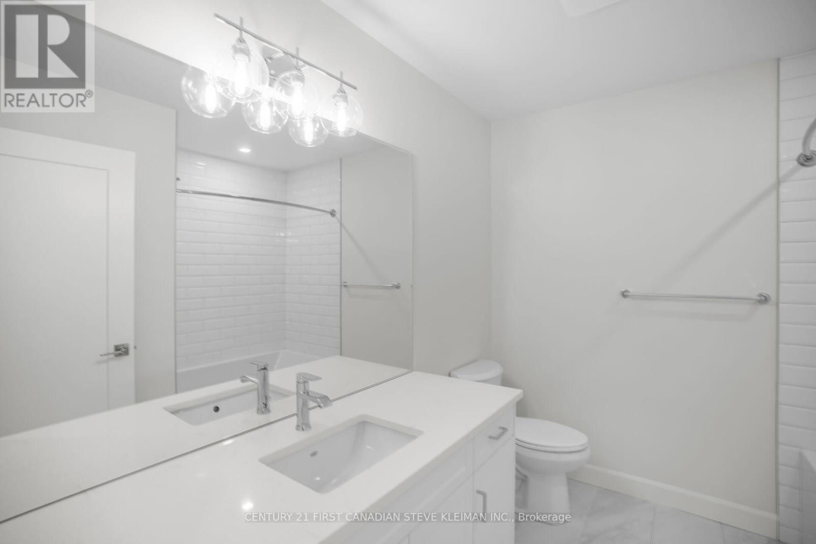 45 - 2700 Buroak Drive Property Photo 15