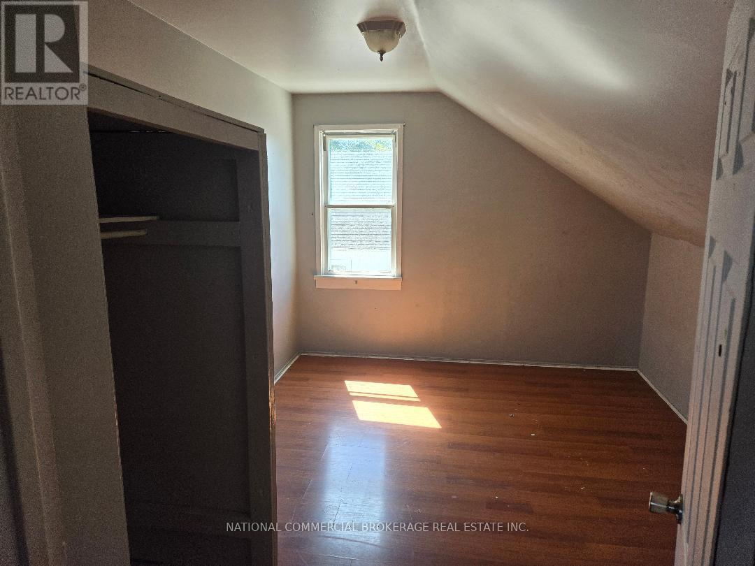 50 Forhan Street Property Photo 10