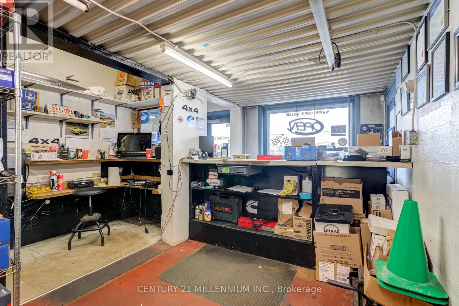 41401 Amberley Road Property Photo 12