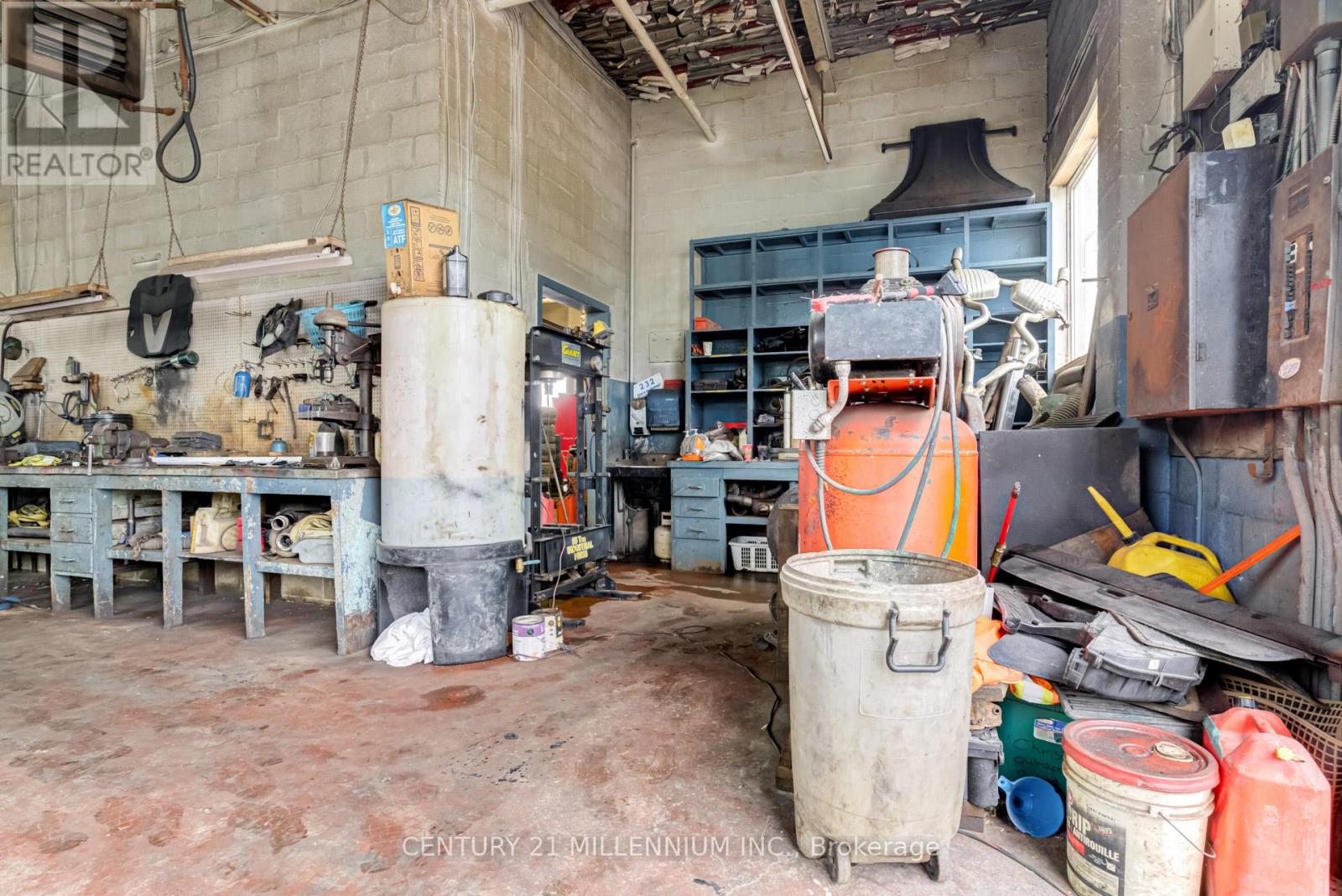 41401 Amberley Road Property Photo 23