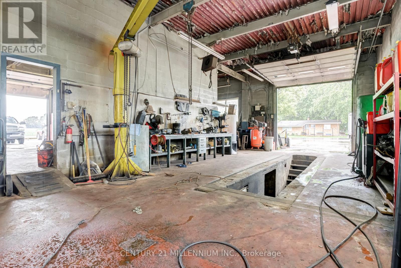 41401 Amberley Road Property Photo 25