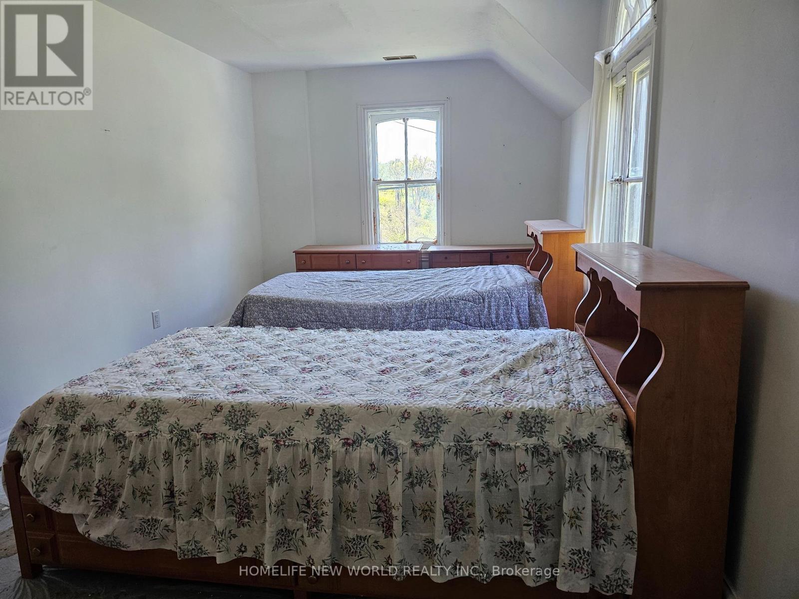 1082 Sand Bay Road Property Photo 14