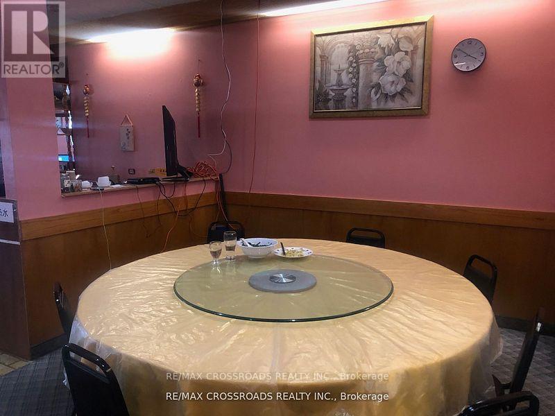 842 Princess Street Property Photo 11