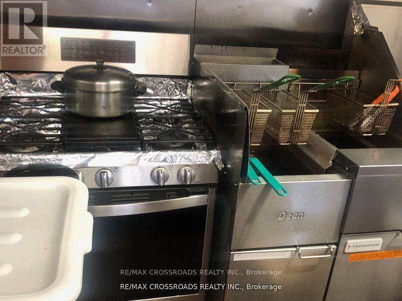 842 Princess Street Property Photo 15