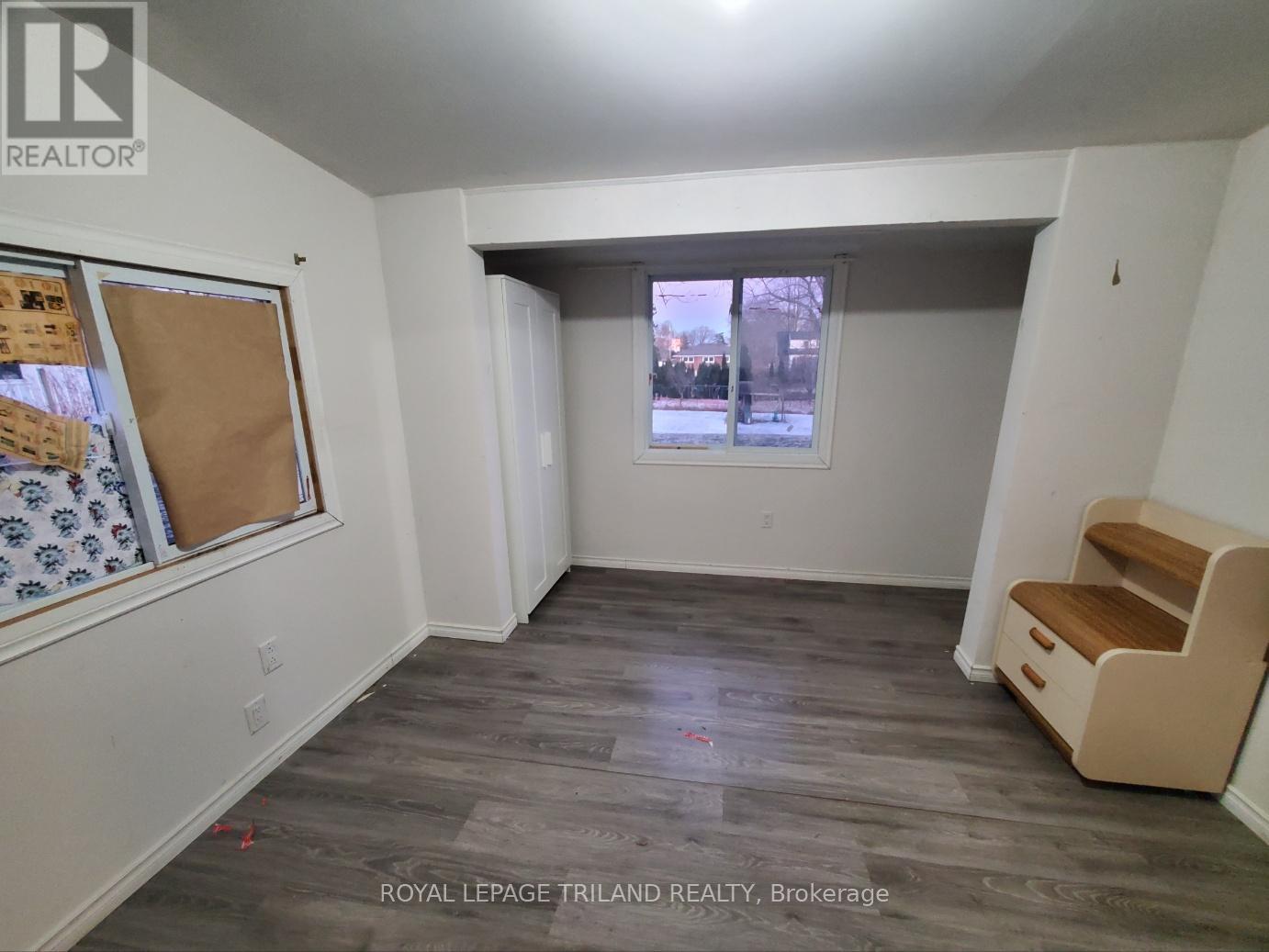 6566 Drummond Road Property Photo 36
