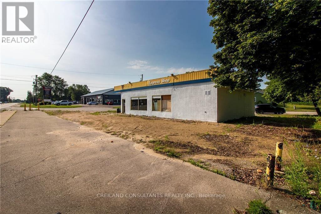 124636 Simcoe Street S Property Photo 4