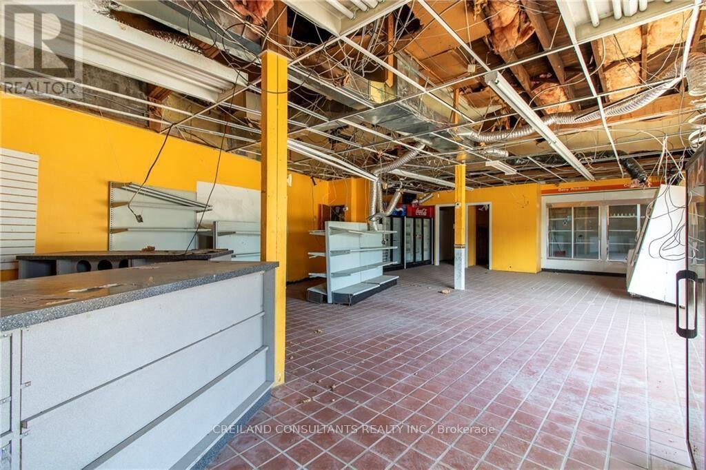 124636 Simcoe Street S Property Photo 8