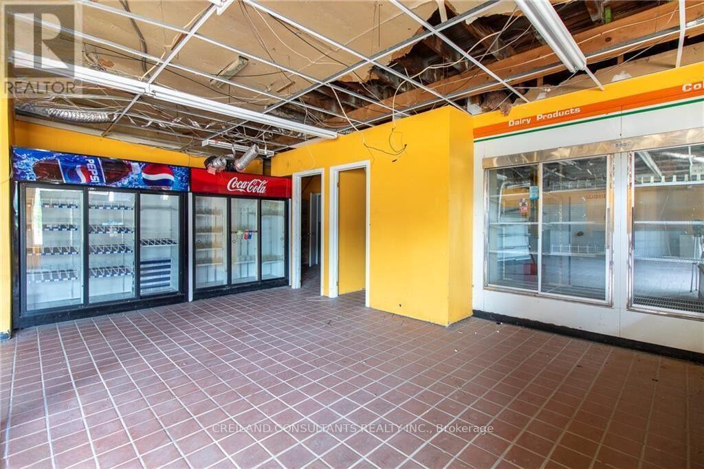 124636 Simcoe Street S Property Photo 10