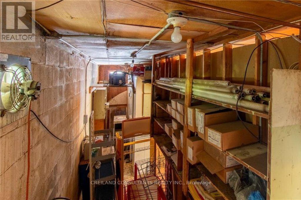 124636 Simcoe Street S Property Photo 16