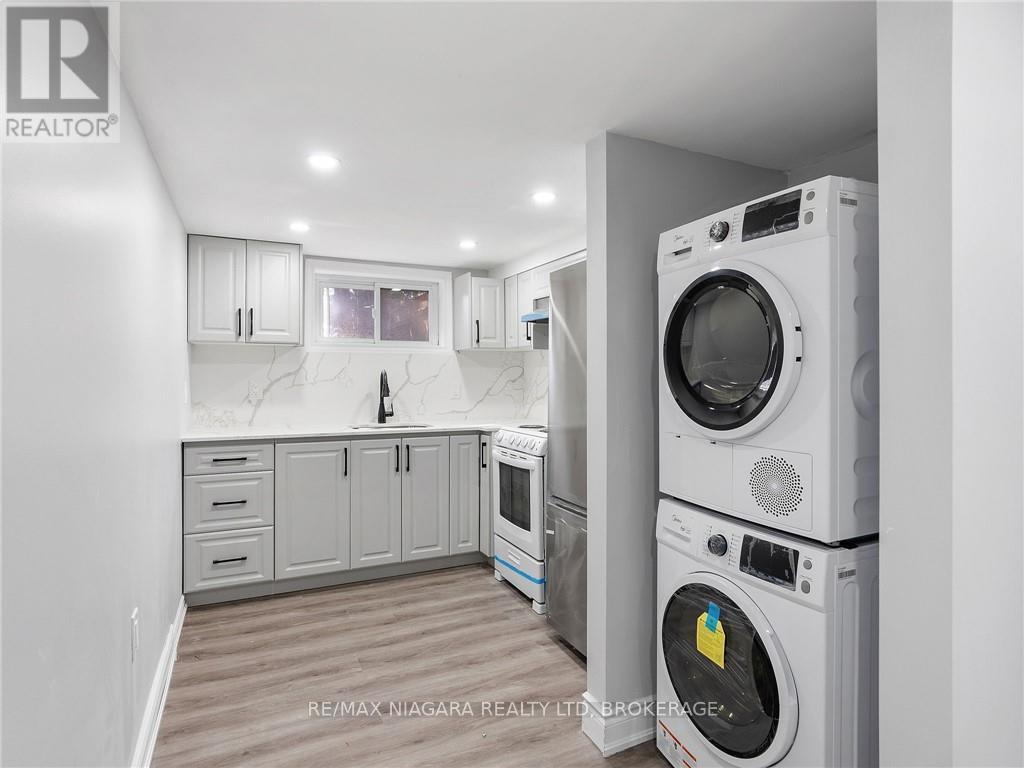 327 Darling Street Property Photo 29