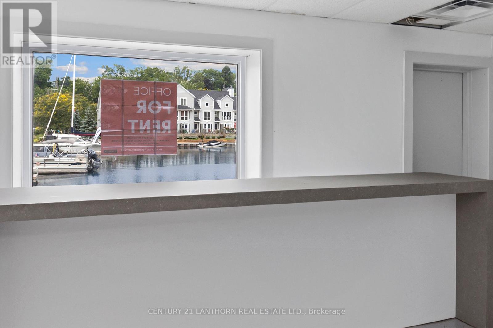 Suite 6 - 6 - 35 Bridge Street Property Photo 8