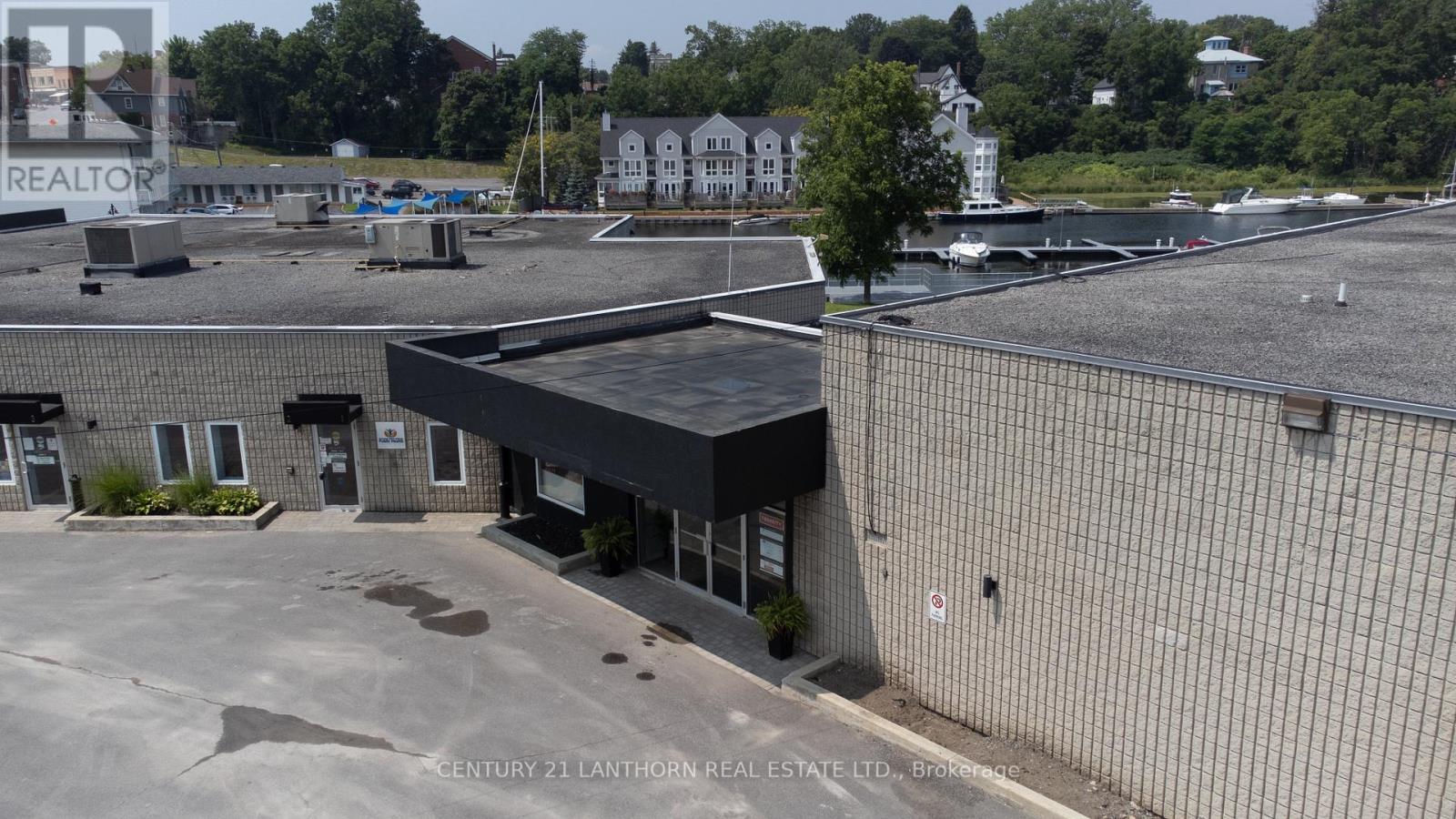 208 - 35 Bridge Street Property Photo 9