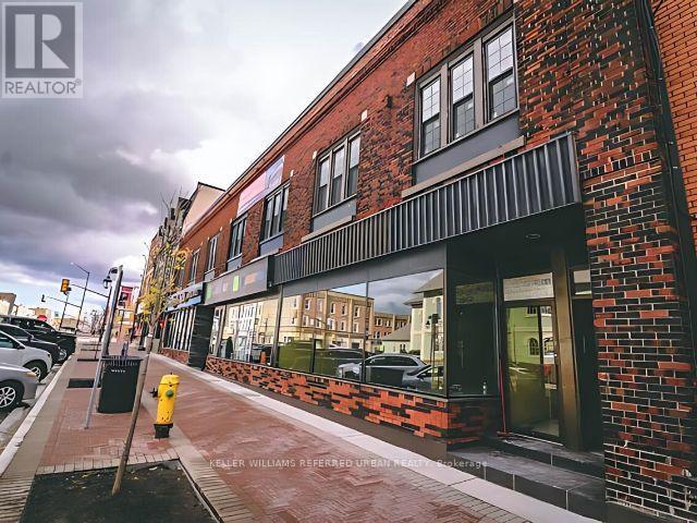 181 Kent Street W Property Photo 1