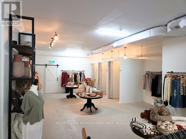 181 Kent Street W Property Photo 4