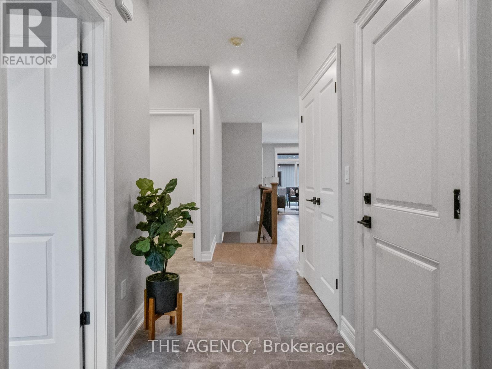 211 Sycamore Street Property Photo 5