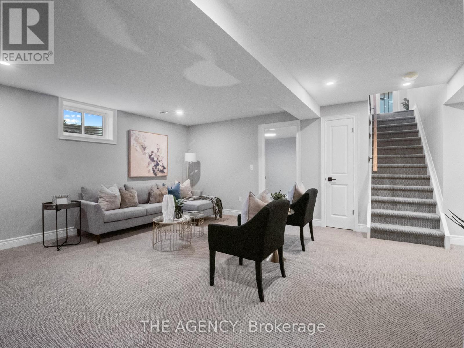 211 Sycamore Street Property Photo 21
