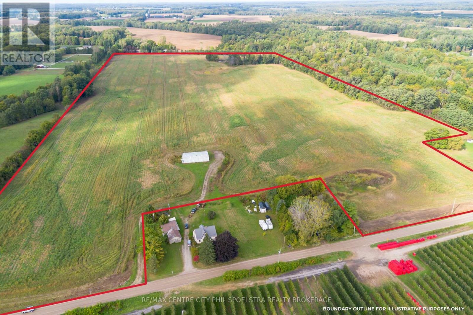55960 Chute Line Property Photo 2