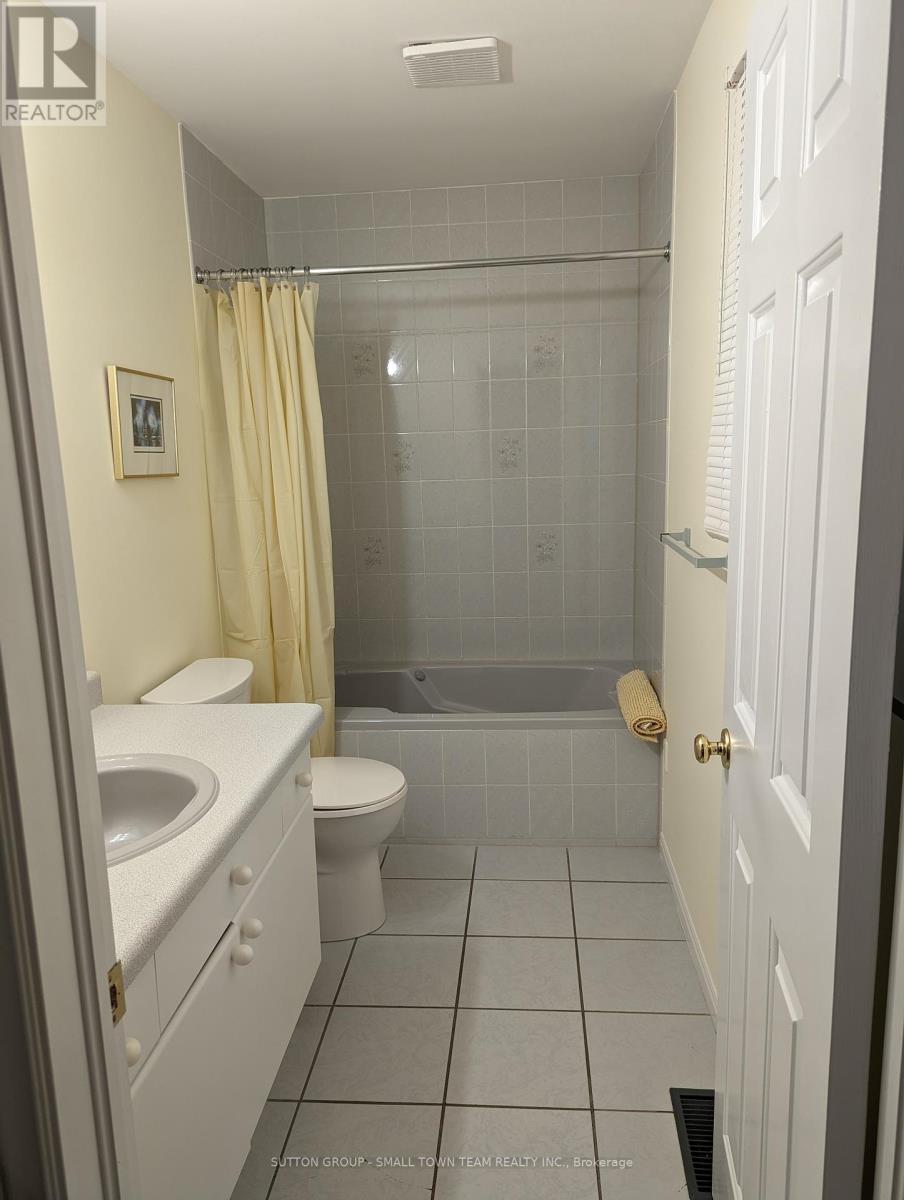 33915 Ridgeway Road Property Photo 8