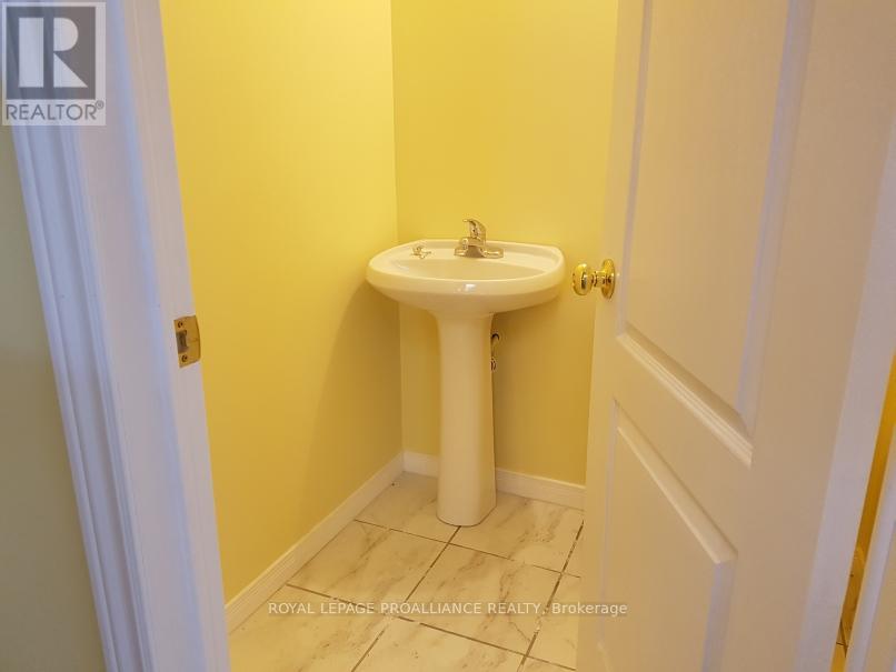 3 - 156 North Front Street Property Photo 14