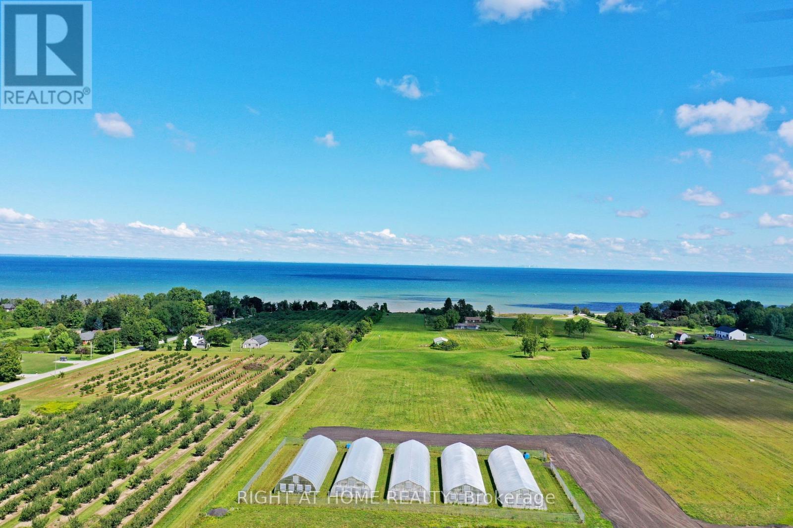 4921 Sann Road N Property Photo 13
