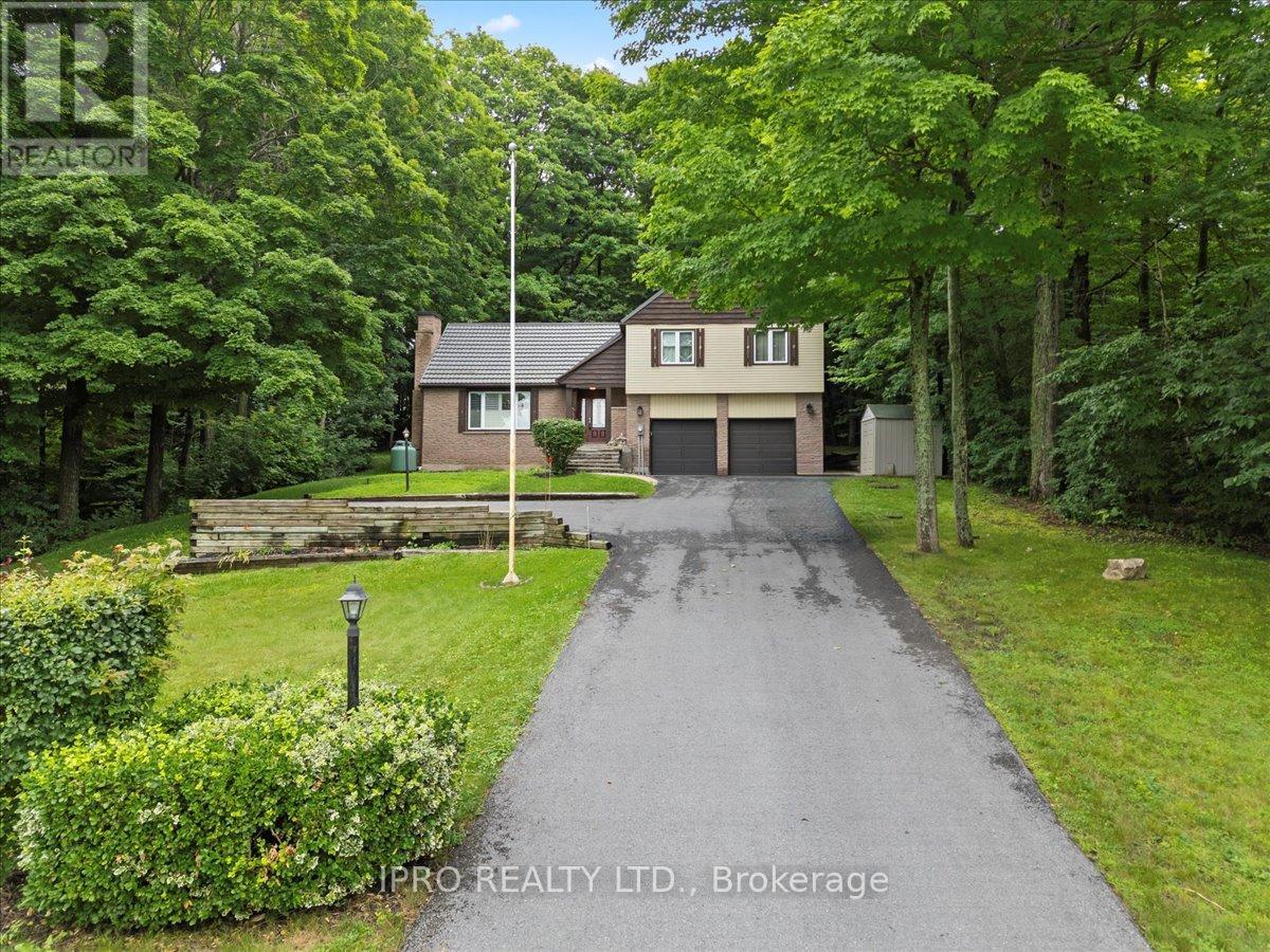 1432 Wallbridge Loyalist Road Property Photo 2