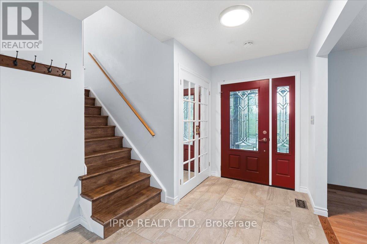 1432 Wallbridge Loyalist Road Property Photo 8