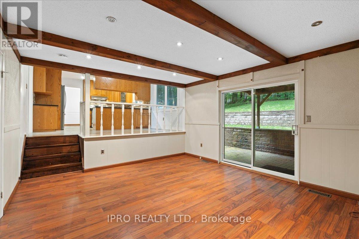 1432 Wallbridge Loyalist Road Property Photo 20