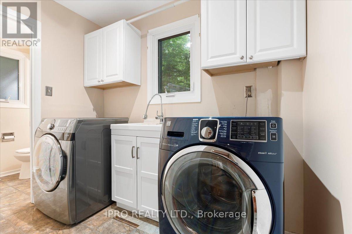 1432 Wallbridge Loyalist Road Property Photo 22