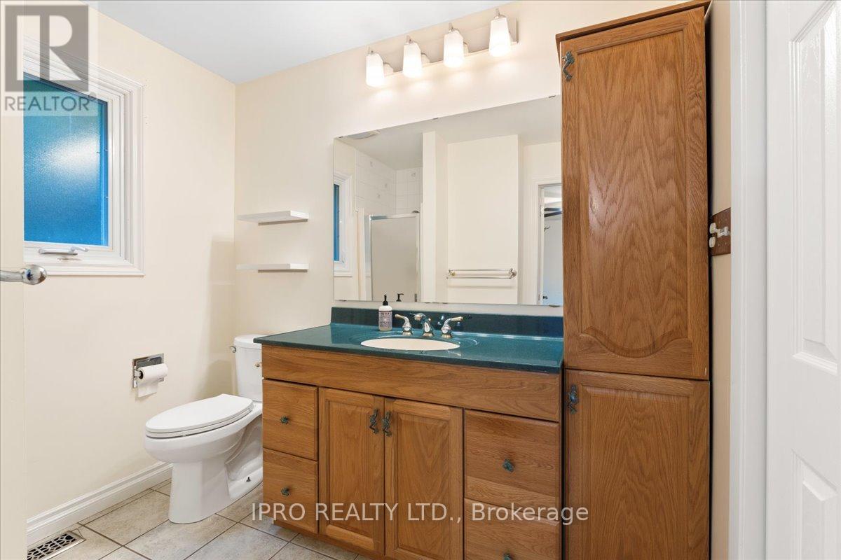 1432 Wallbridge Loyalist Road Property Photo 26
