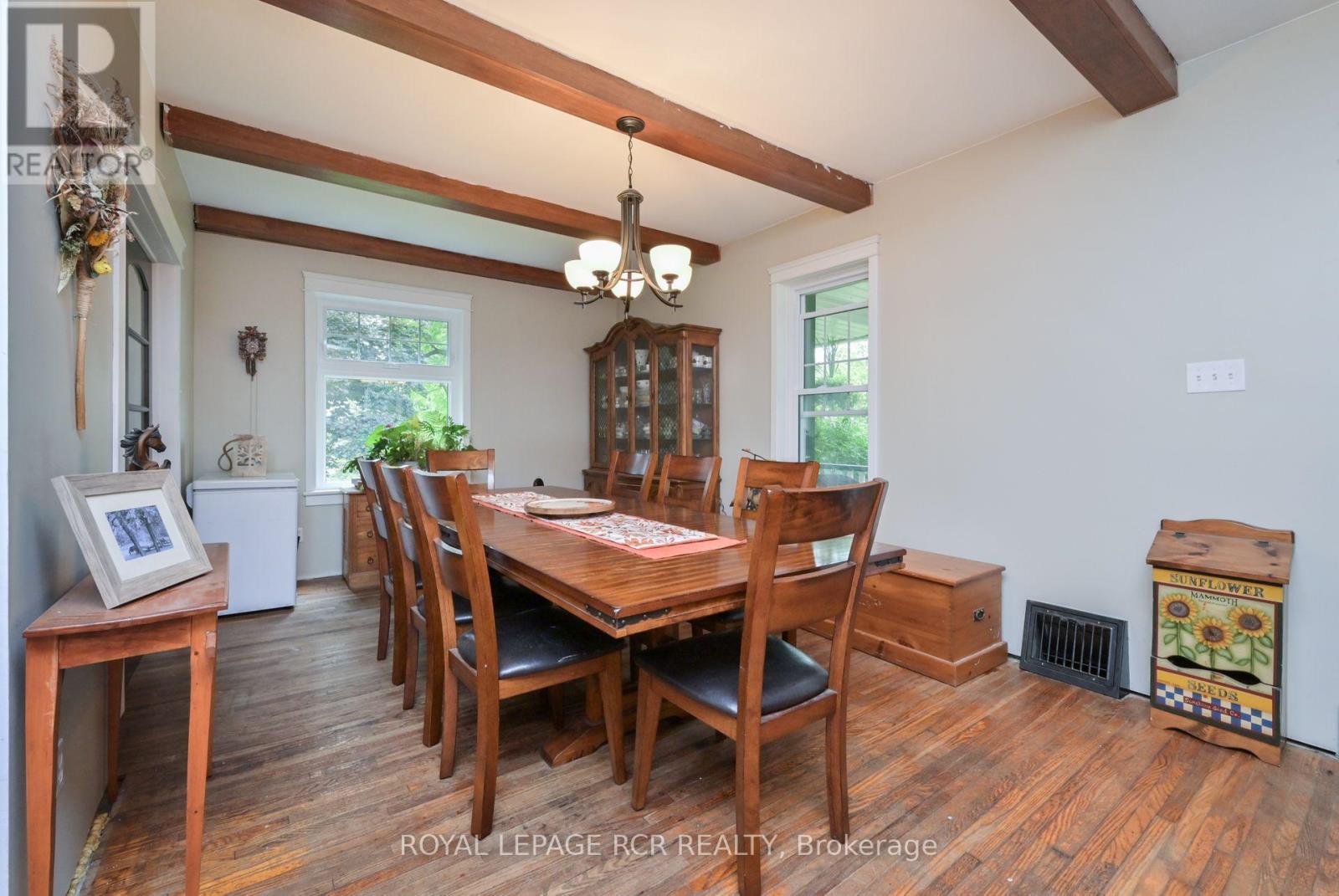 294066 8th Line Property Photo 9