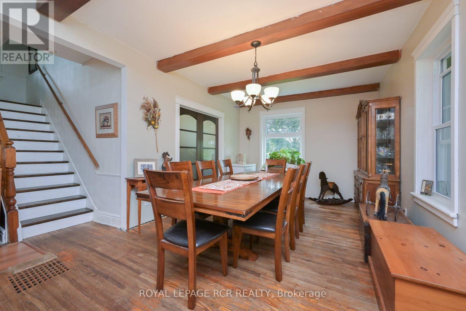 294066 8th Line Property Photo 10
