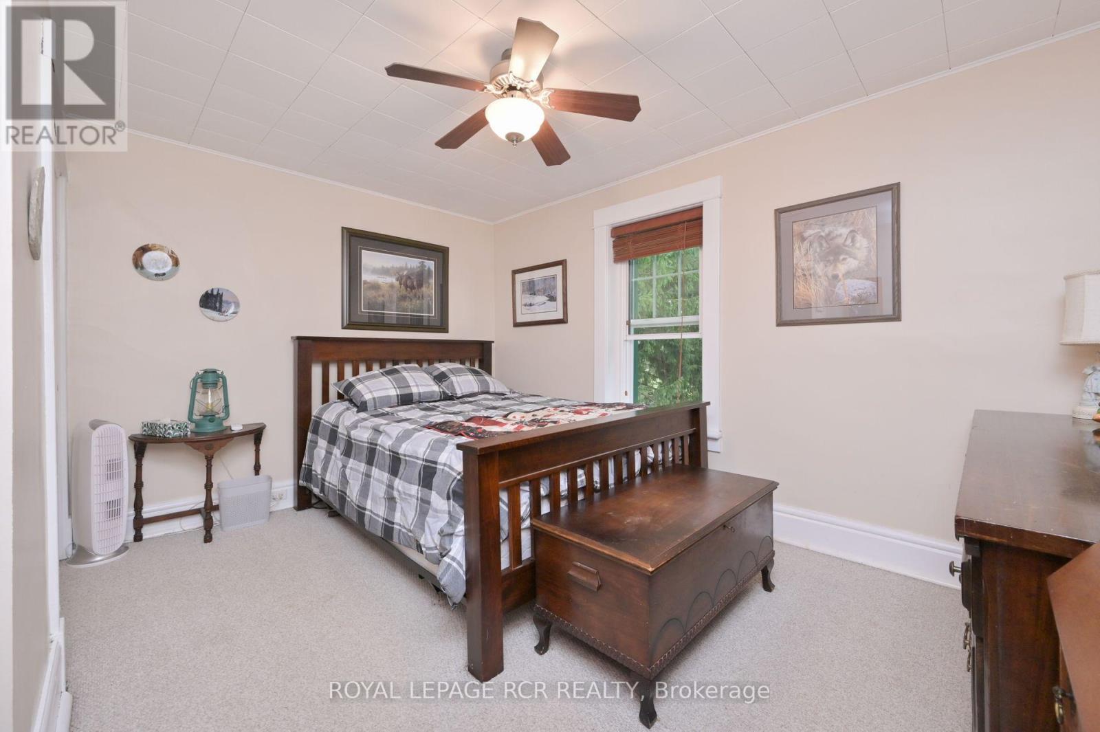 294066 8th Line Property Photo 22