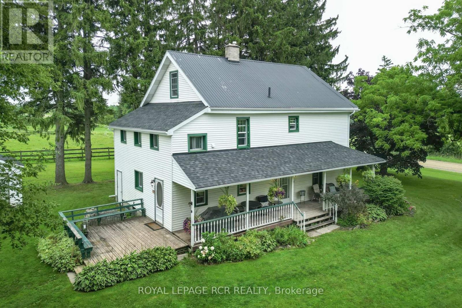 294066 8th Line Property Photo 27