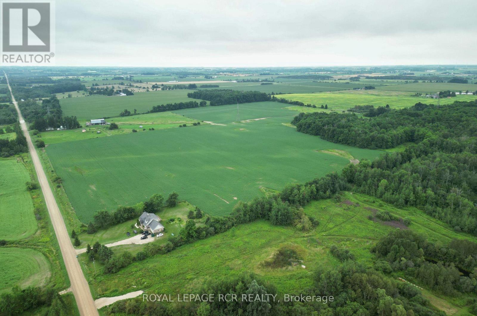294066 8th Line Property Photo 37