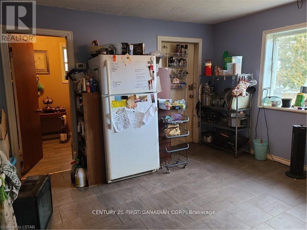 3226 Westminster Drive Property Photo 3