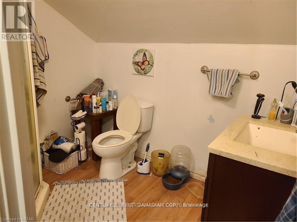 3226 Westminster Drive Property Photo 4