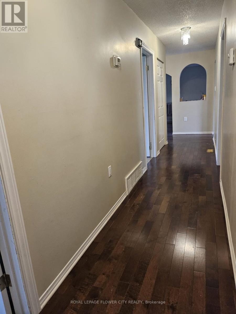 5673 Bank Street Property Photo 11