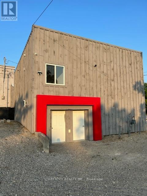140 Elizabeth Street Property Photo 34