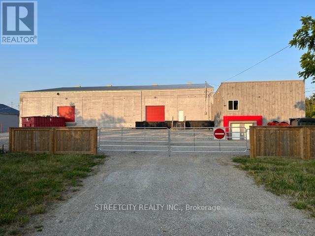140 Elizabeth Street Property Photo 38