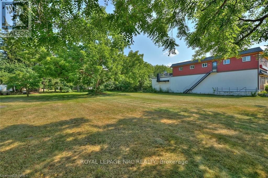 3758 Main Street Property Photo 9