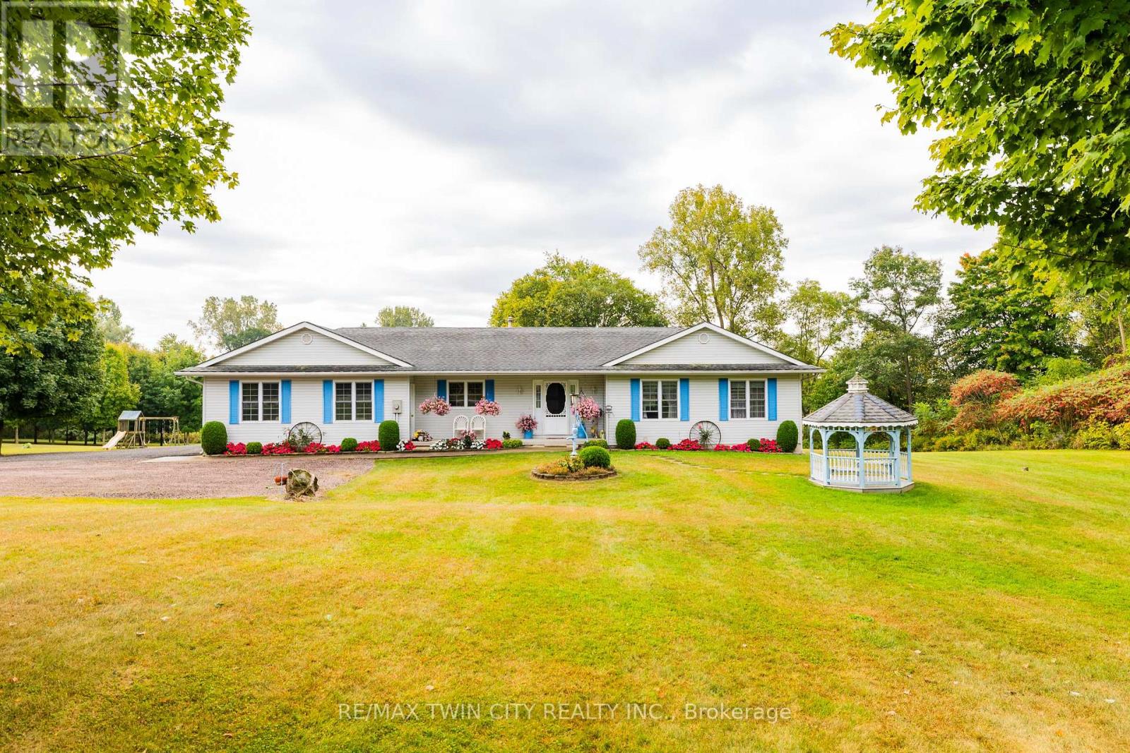1634 Norfolk County Rd 19 W Property Photo 15